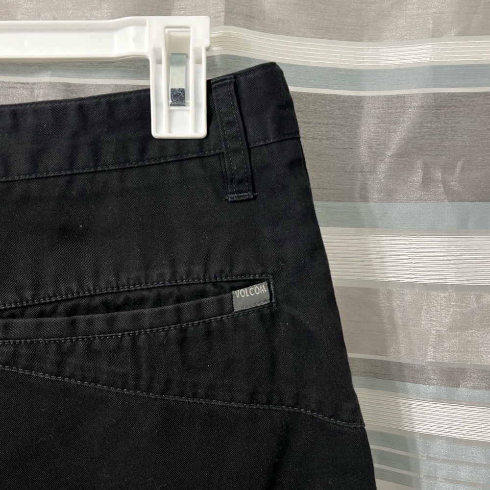 Volcom Black Chino Shorts - Picture 4 of 13
